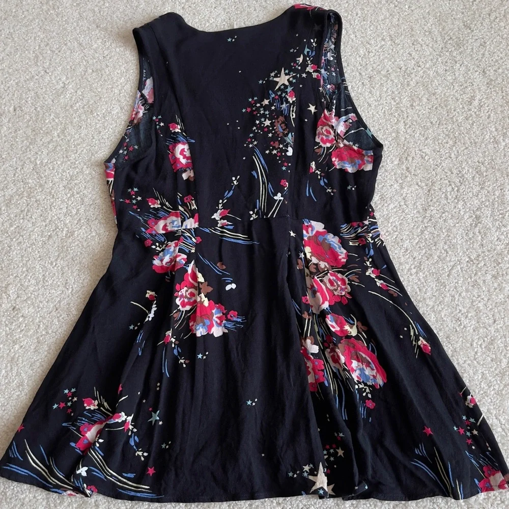 Free People | "Back to the Basics" Wrap Tunic - Picture 6 of 10